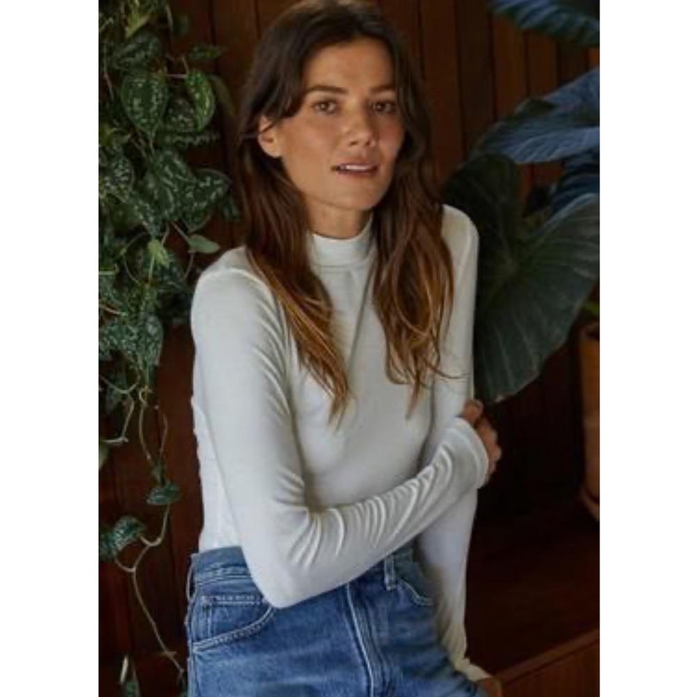 NEW Long Sleeve Ivory Mock Neck Turtleneck‎ - By Together Sz L